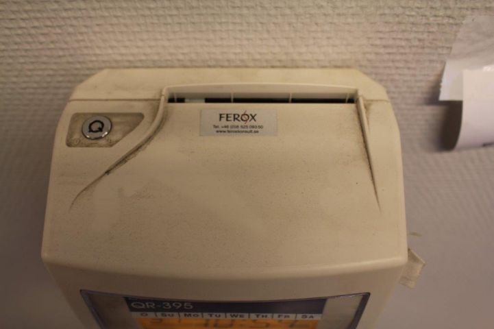 518103-4 Stämpelklocka Seiko QR-395