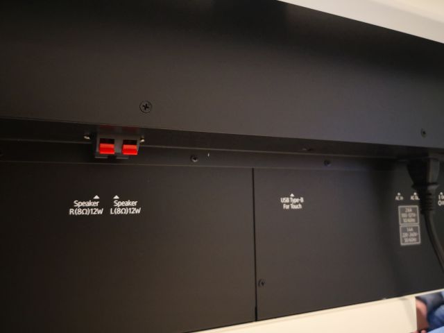 537349-12 65 "Interactive Whiteboard Ricoh D6500