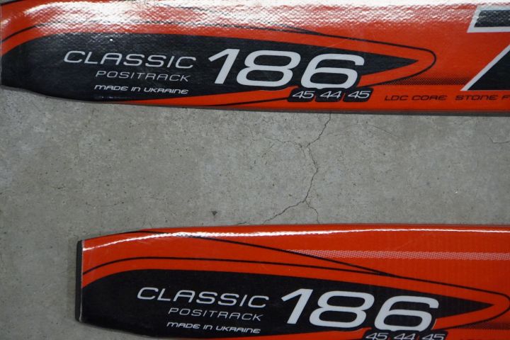 500107-2 Cross-country skiing Rossignol Zynex CL Classic 186 cm.