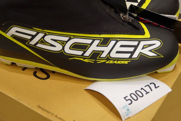 500172-4 Ski shoes Fischer RC7 Classic. Stl 41.