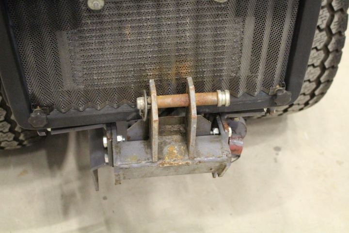 512739-14 Redskapsbärare minitraktor Holder C30 -1991 (OBS! Endast 1774h och använd innomhus!)