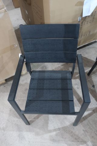 537833-6 6 chairs, Da´core AintWood, black