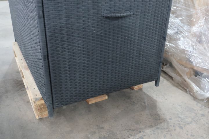 537850-6 Dynbox, Brafab Soho, black