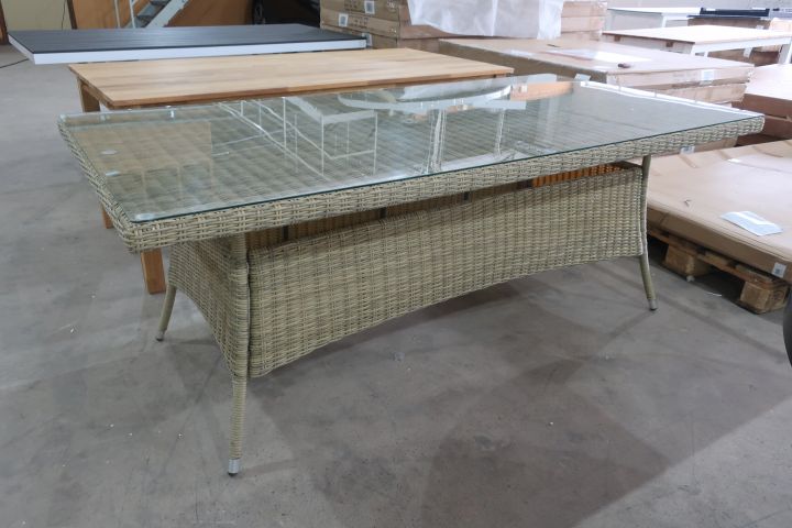 516790-1 Outboard Jacky, 200x100cm, artificial rattan / glass