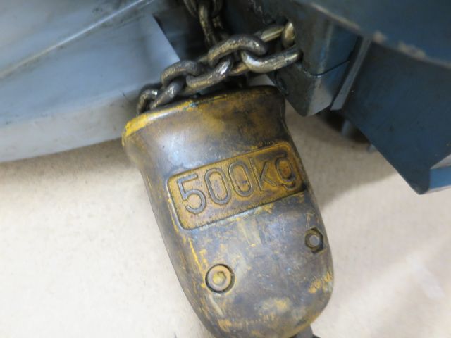 427043-3 Demag counts 500kg