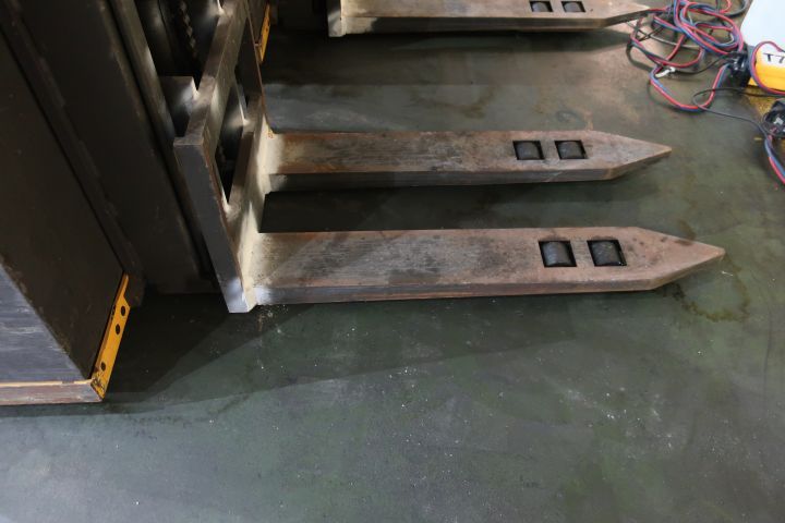 537940-8 Seat stacker Atlet, Ergo S3, X / 160STJN420, about 3950h