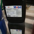 541404-2 Mobil Delvac Super 1400 Engine Oil 10w 30