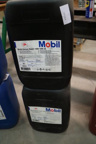 541404-2 Mobil Delvac Super 1400 Engine Oil 10w 30