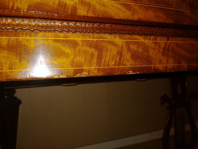 466738-8 Antikt taffelpiano från 1800 talet