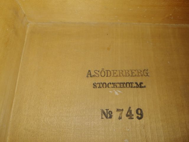 466738-22 Antikt taffelpiano från 1800 talet