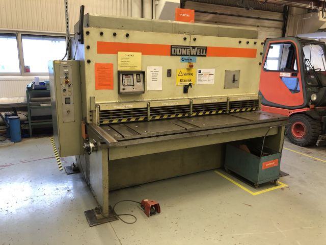 457637-1 Shearing machine Donewell 13-2500
