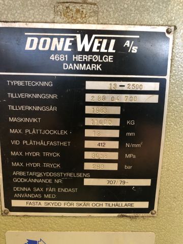 457637-5 Shearing machine Donewell 13-2500