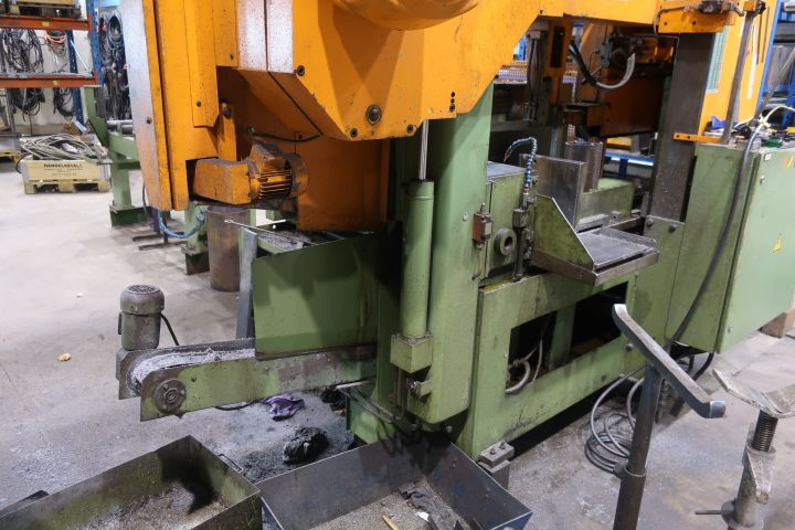 537984-17 KASTO automatic saw, HBA 360 AU