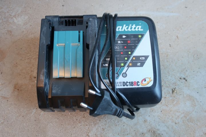 538007-8 Combokit, Makita DLX2189TJ