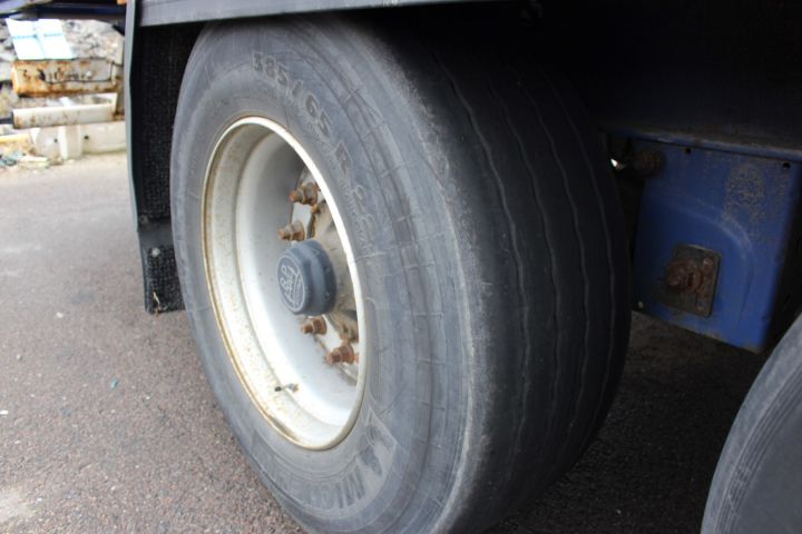 544898-8 Lastbilstrailer Krone (ej registrerat i Sverige)