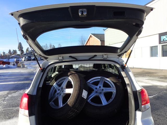 466036-36 Subaru Legacy Bensin & Gas -12 Reg nr: PPR230 (Reparationsobjekt)