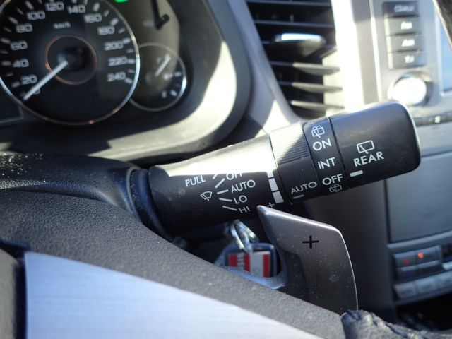 466036-63 Subaru Legacy Bensin & Gas -12 Reg nr: PPR230 (Reparationsobjekt)