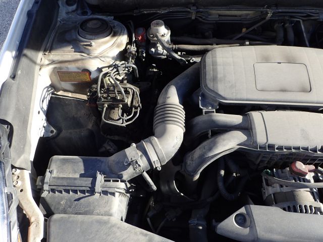 466036-76 Subaru Legacy Bensin & Gas -12 Reg nr: PPR230 (Reparationsobjekt)