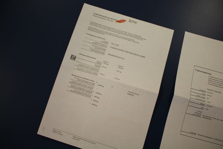 544898-28 Lastbilstrailer Krone (ej registrerat i Sverige)