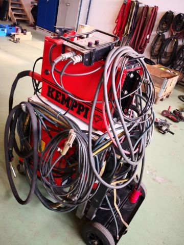 547094-4 Combined weld Kemppi PS5000 with feeder & water cooling