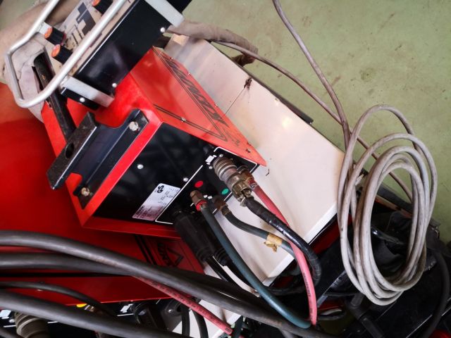 547094-9 Combined weld Kemppi PS5000 with feeder & water cooling