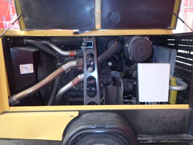 540889-43 Compressor KAESER M122