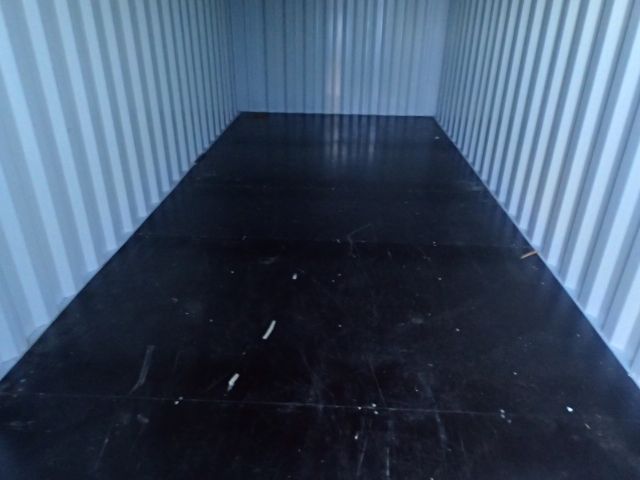 540930-11 20 foot container new condition