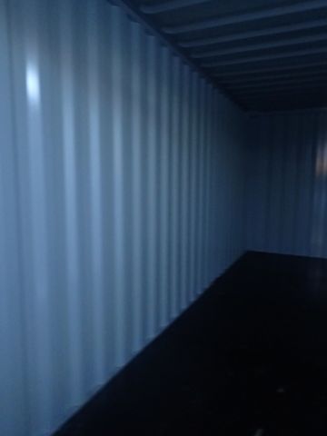 540930-15 20 foot container new condition