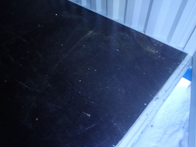 540930-16 20 foot container new condition