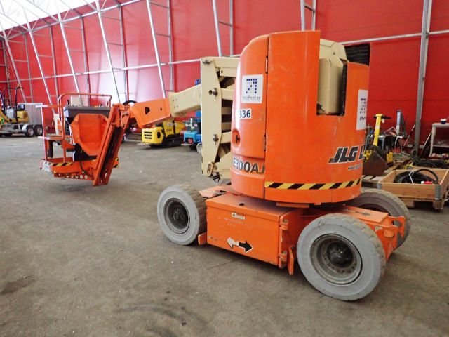 540950-1 Bomb lift JLG E300AJP