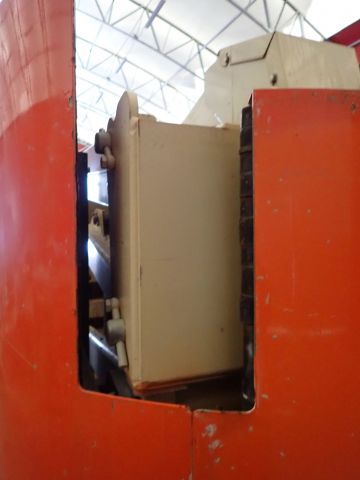 540950-35 Bomb lift JLG E300AJP