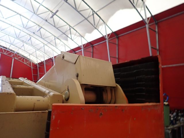 540950-36 Bomb lift JLG E300AJP