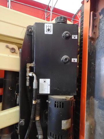 540950-53 Bomb lift JLG E300AJP