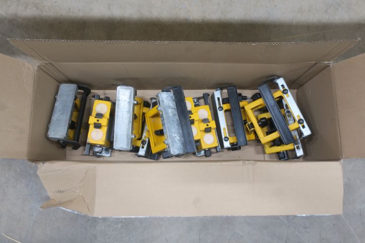 546853-5 Saw table DeWALT DE 7023 (Not complete)