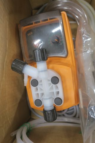 513977-1 Dosing pump EMEC