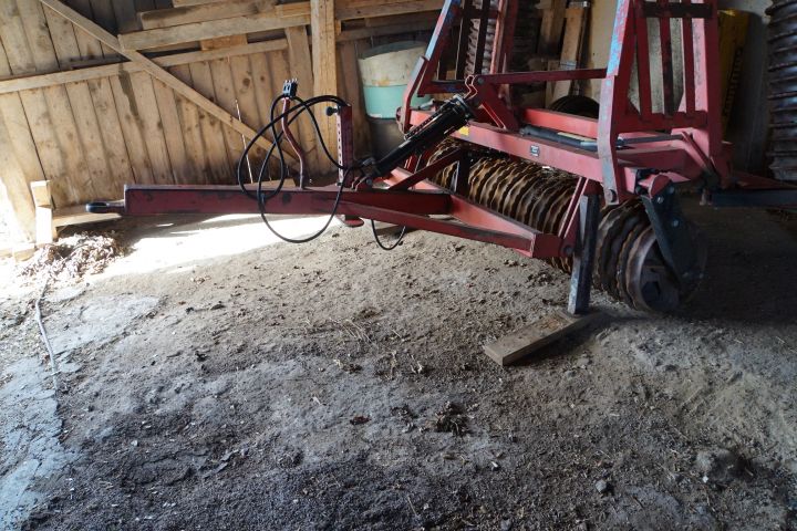 541516-3 Vält väderstad HV/m77 5596