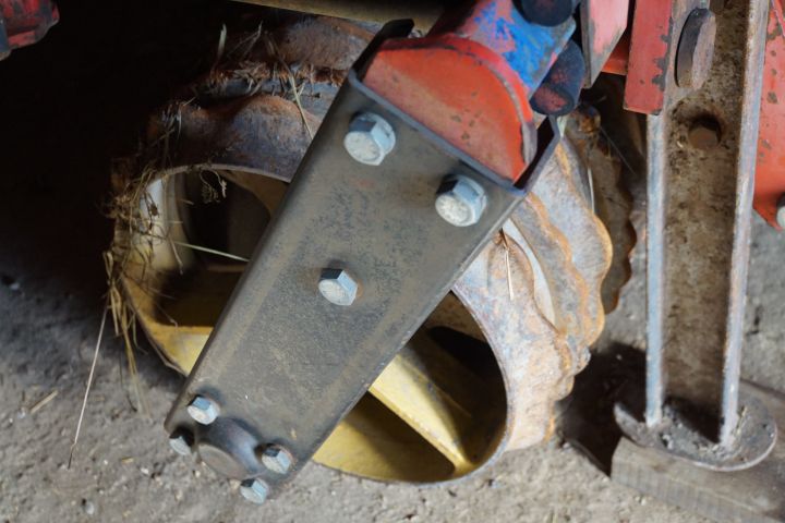 541516-12 Vält väderstad HV/m77 5596