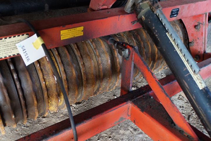 541516-14 Vält väderstad HV/m77 5596