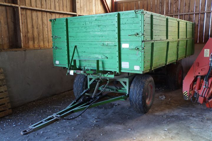 541530-1 Tvåaxlad Spannmålsvagn Ekengård