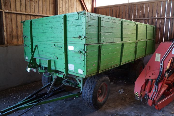 541530-2 Tvåaxlad Spannmålsvagn Ekengård