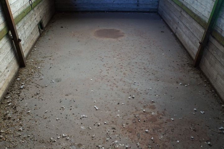 541530-7 Tvåaxlad Spannmålsvagn Ekengård