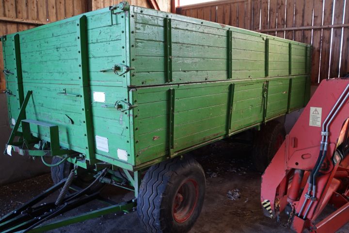 541530-11 Tvåaxlad Spannmålsvagn Ekengård