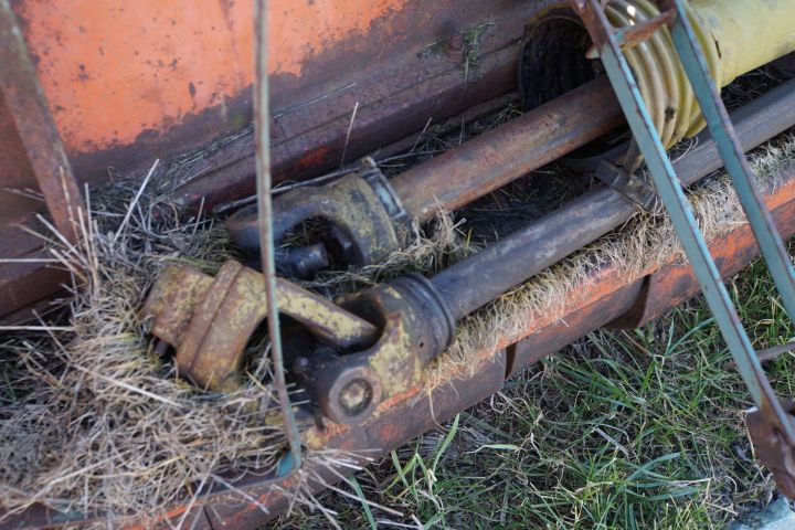 541537-6 Slaghack  - UG