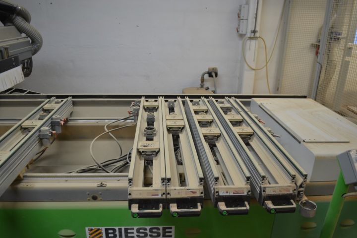 548737-11 CNC machine Biesse