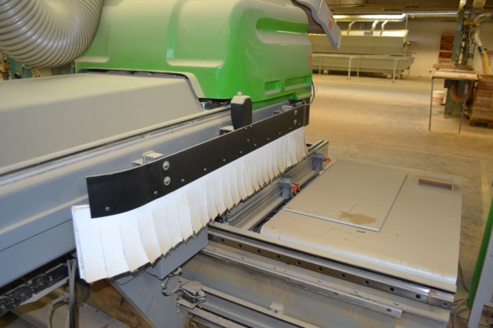 548737-18 CNC machine Biesse