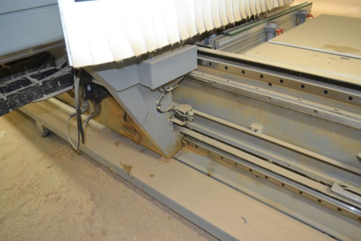 548737-19 CNC machine Biesse