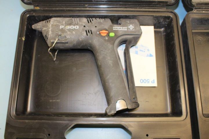 411560-2 2 glue guns Campingaz P500