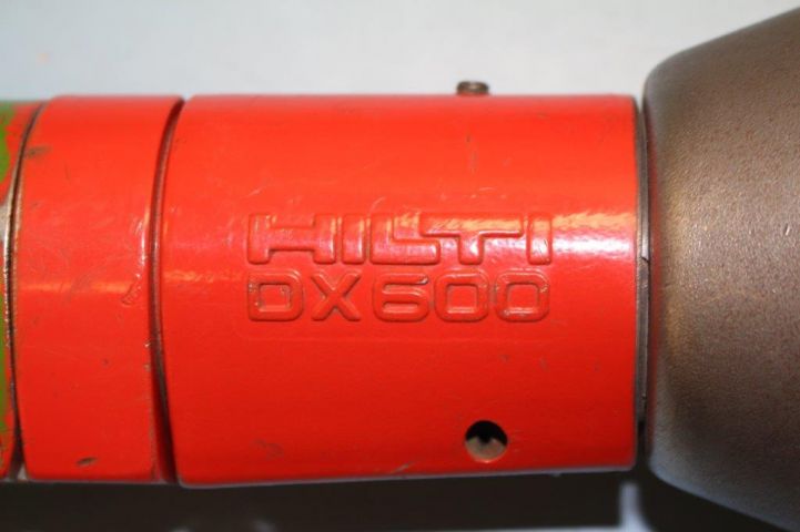 411564-5 Bolt Hilti DX500 with accessories