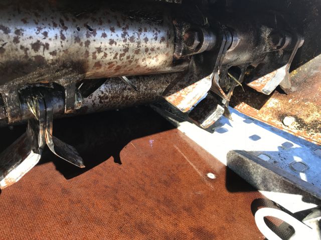 553976-16 Utensil carrier Mcconnel Robocut 1300 - 2015