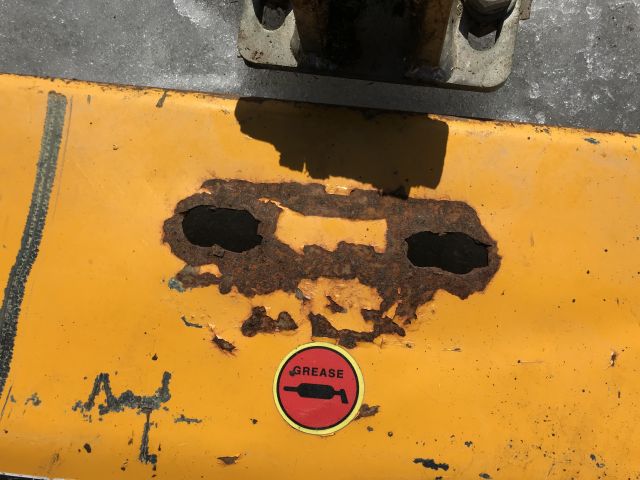 553976-28 Utensil carrier Mcconnel Robocut 1300 - 2015